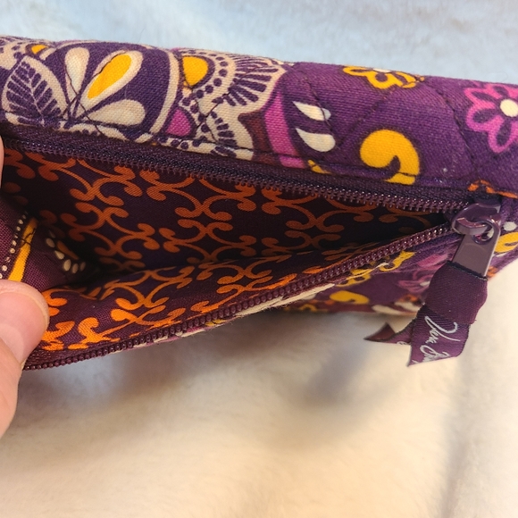 Vera Bradley Tri-Fold Euro Wallet (Safari Sunset) GUC - Picture 5 of 13